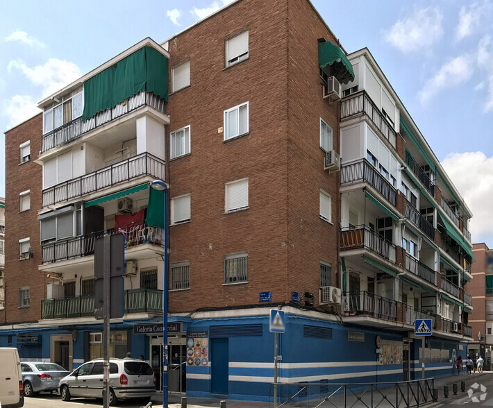 Calle Seminario, Leganés, Madrid for sale - Building Photo - Image 2 of 2