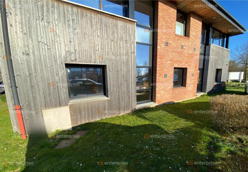 Office in VILLENEUVE-D'ASCQ for lease - Building Photo - Image 3 of 6