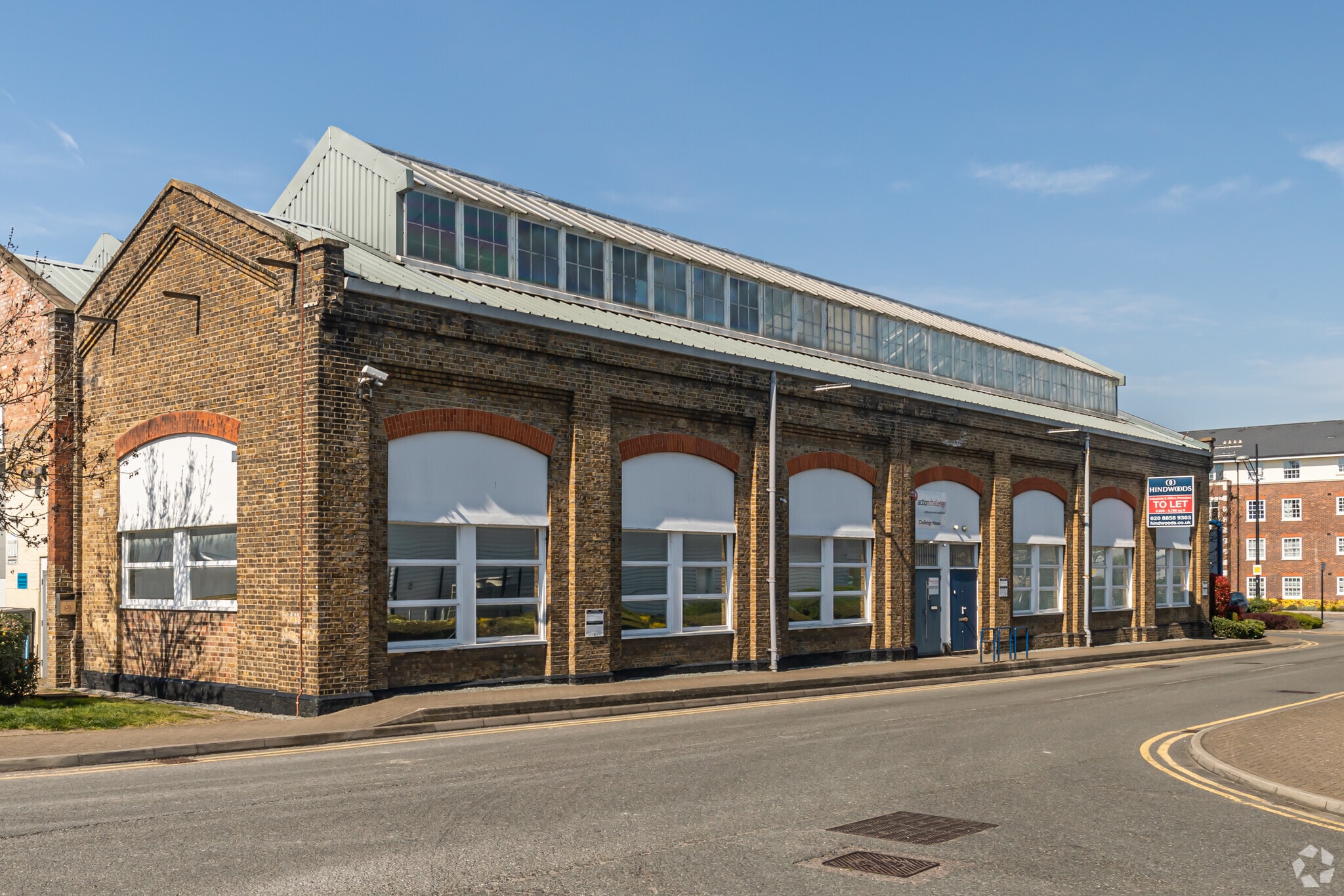 2 Cornwallis Rd, London for sale Primary Photo- Image 1 of 1