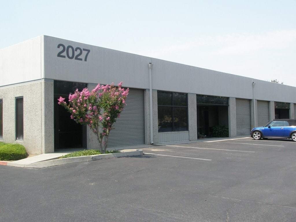 2025 N Gateway Blvd, Fresno, CA for lease Building Photo- Image 1 of 11