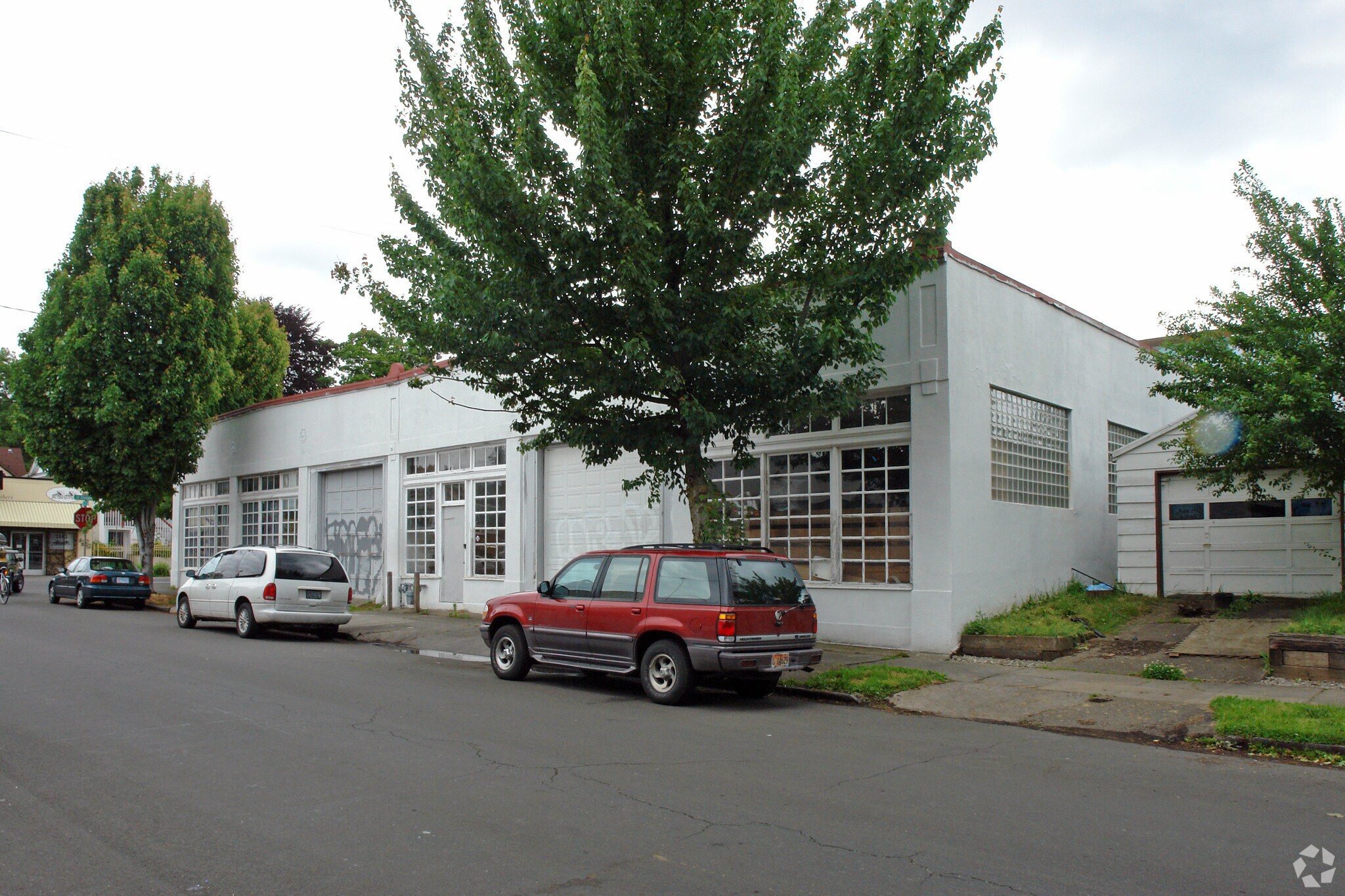 2502 SE Division St, Portland, OR for sale Primary Photo- Image 1 of 1