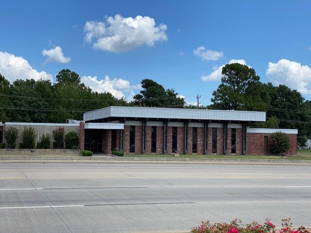 300 N 32nd St, Muskogee, OK for sale - Primary Photo - Image 1 of 1