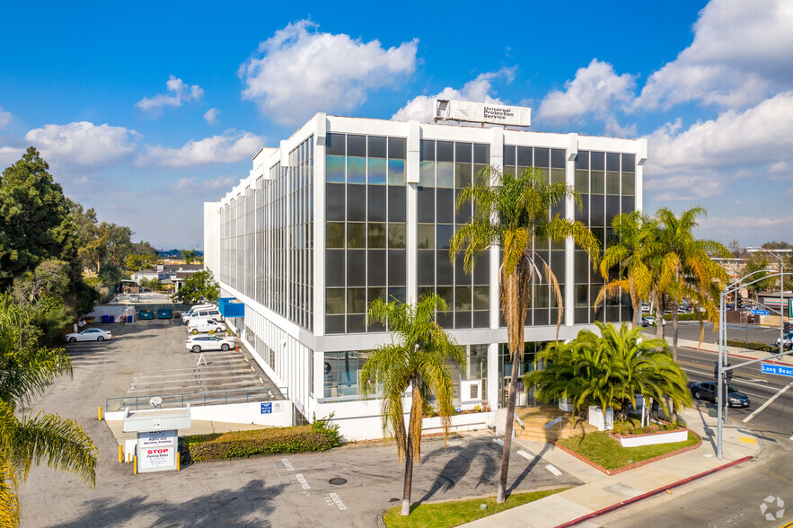 4201 N Long Beach Blvd, Long Beach, CA for lease - Building Photo - Image 1 of 8