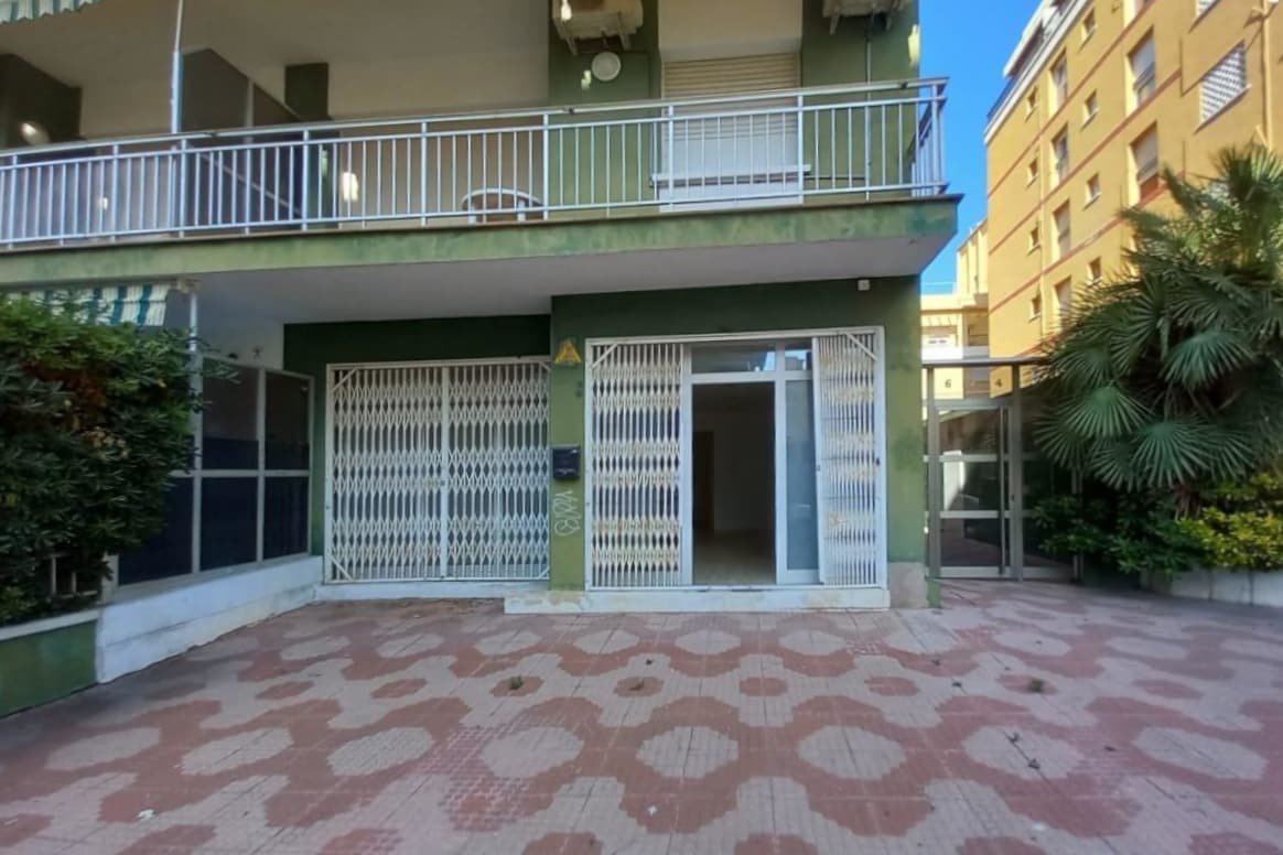 Calafell, TAR 43882 -  -  - Interior Photo - Image 1 of 8