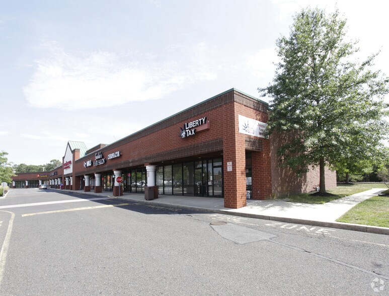 39104448 Black Horse Pike, Mays Landing, NJ 08330 Festival At Hamilton