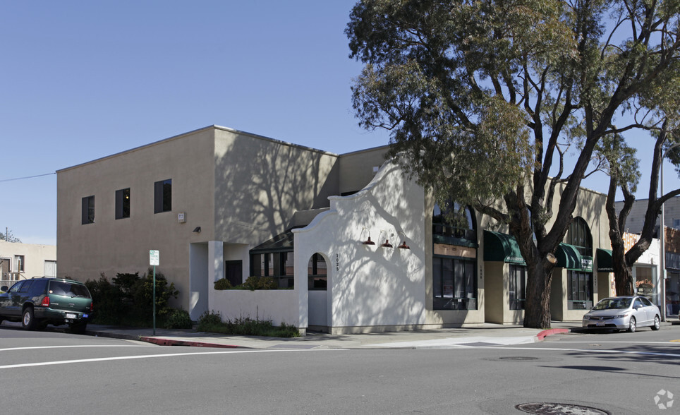 1025-1037 Solano Ave, Albany, CA for lease - Primary Photo - Image 1 of 16