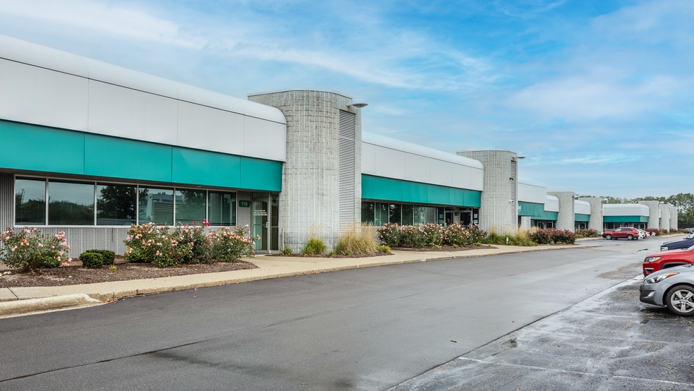 6330 E 75th St, Indianapolis, IN for lease - Building Photo - Image 1 of 1