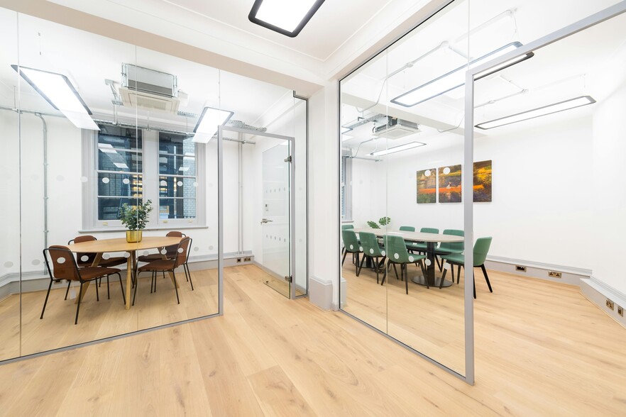 6 Lloyds Ave, London for lease - Interior Photo - Image 3 of 36