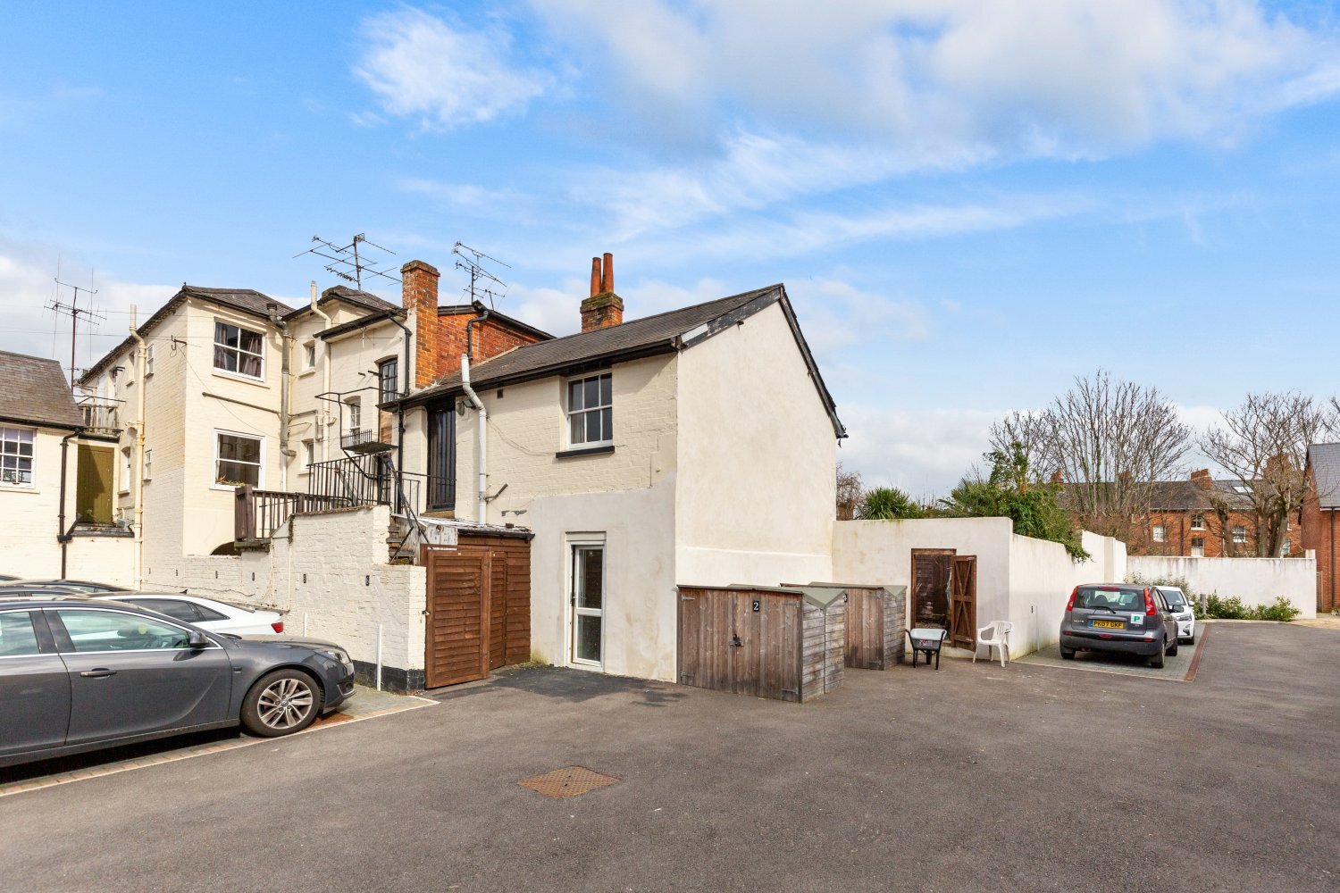 55 Baker St, Reading for sale Primary Photo- Image 1 of 1