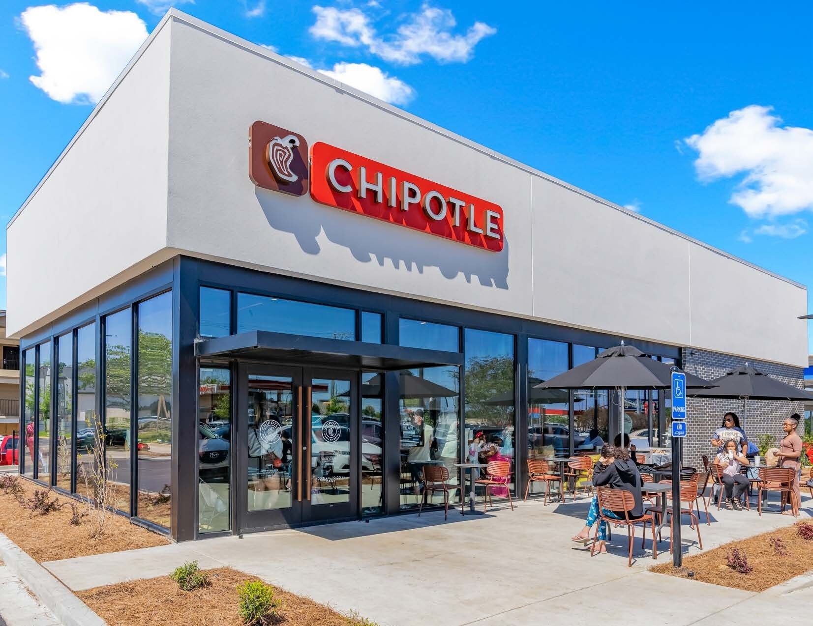 836 E County Line Rd, Ridgeland, MS 39157