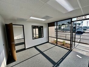 2223-2320 S Fairview St, Santa Ana, CA for lease Interior Photo- Image 2 of 8