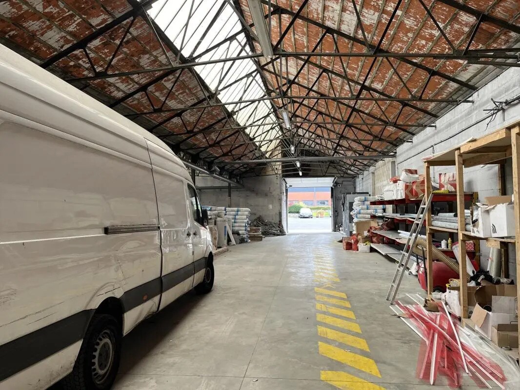 Flex in Montmagny for lease Interior Photo- Image 1 of 9