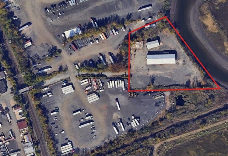 2 Cutters Dock Rd, Woodbridge, NJ for lease - Building Photo - Image 1 of 1