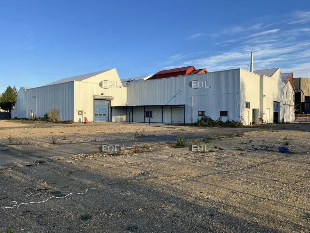 Industrial in Bezons for lease Building Photo- Image 1 of 8
