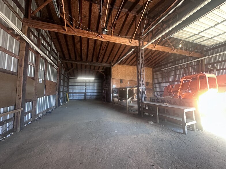 13300 Long Fisher Rd, North Little Rock, AR for lease - Interior Photo - Image 2 of 5