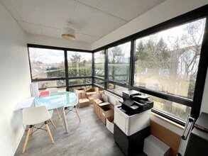 Rue Camille Blanc, Chambourcy for lease Interior Photo- Image 2 of 4