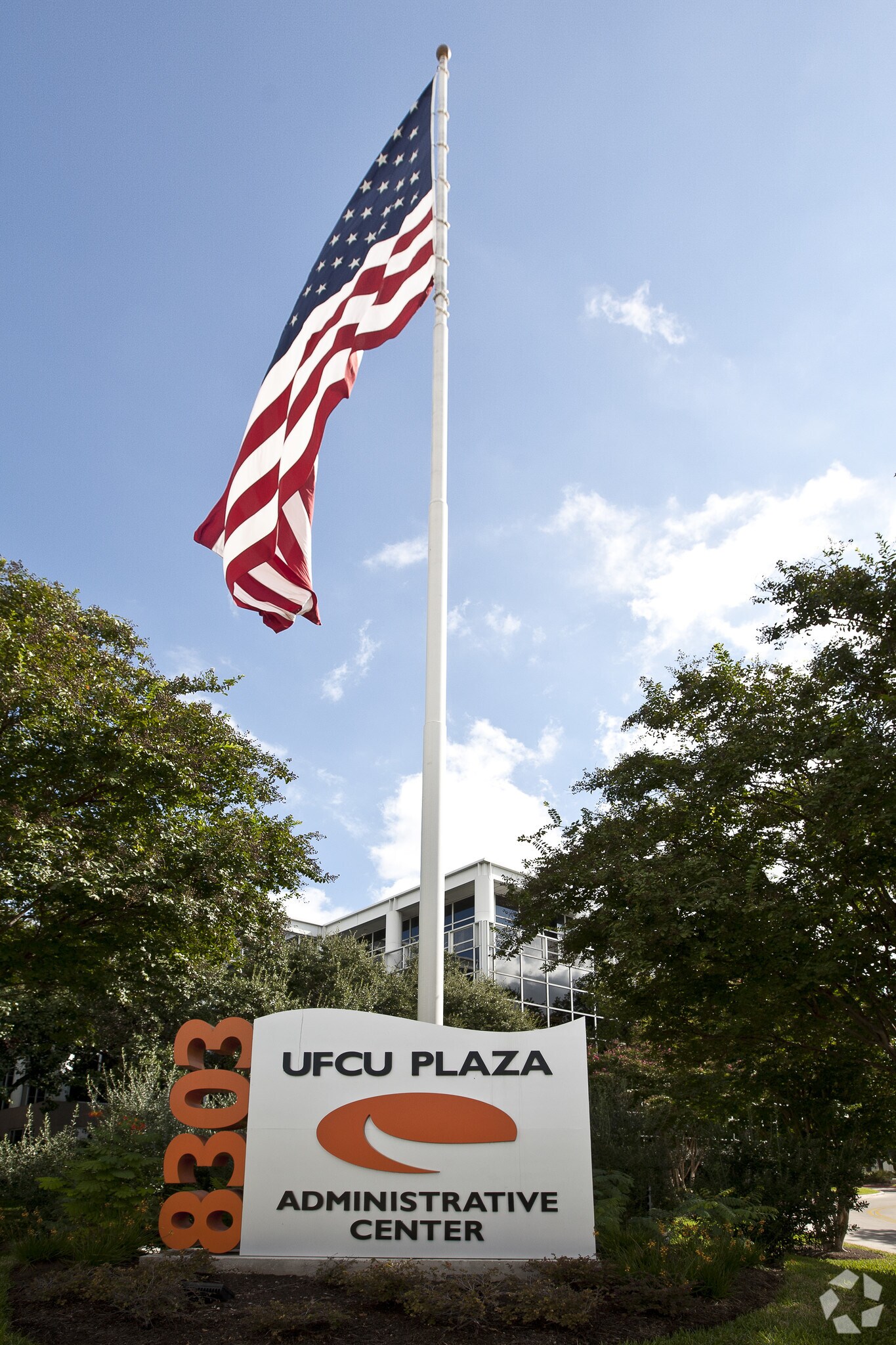 8303 N Mopac Expy, Austin, TX 78759 - UFCU Plaza | LoopNet
