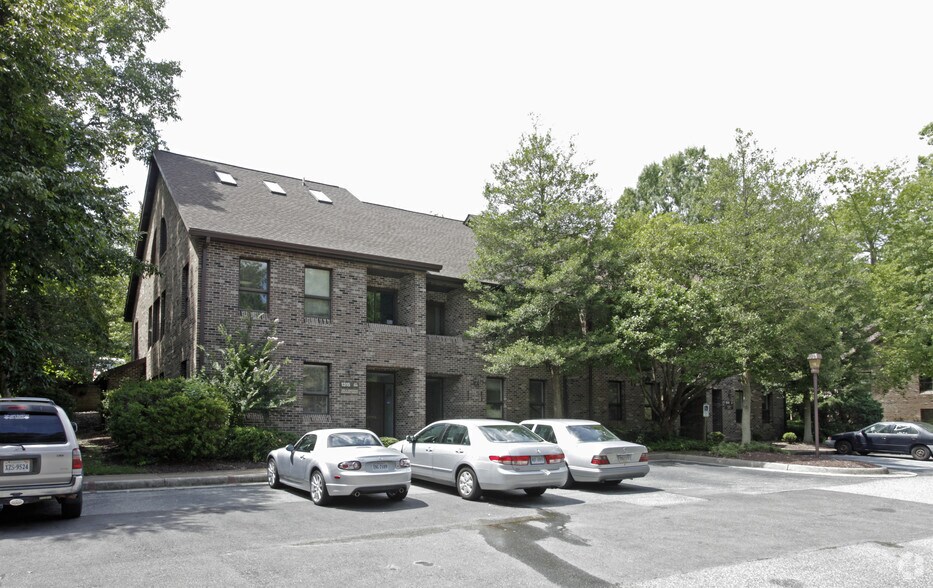 1315 Jamestown Rd, Williamsburg, VA for sale - Primary Photo - Image 1 of 1
