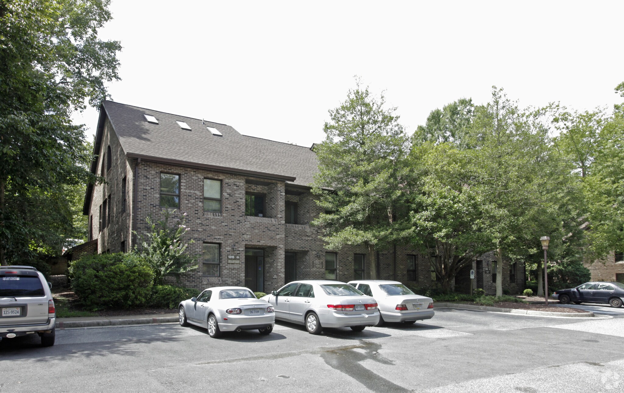 1315 Jamestown Rd, Williamsburg, VA for sale Building Photo- Image 1 of 1