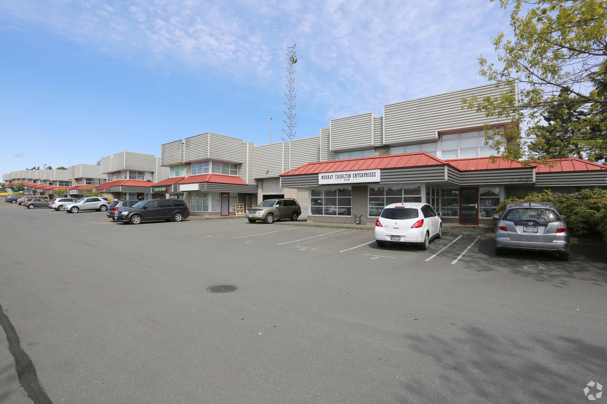 6782 Veyaness Rd, Central Saanich, BC for sale Primary Photo- Image 1 of 5