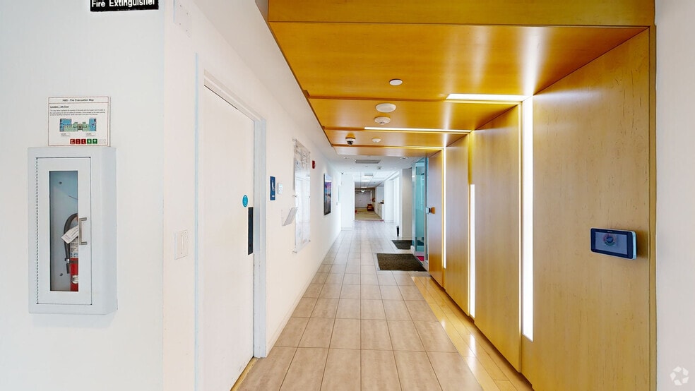 18001 Old Cutler Rd, Palmetto Bay, FL for lease - Interior Photo - Image 3 of 25