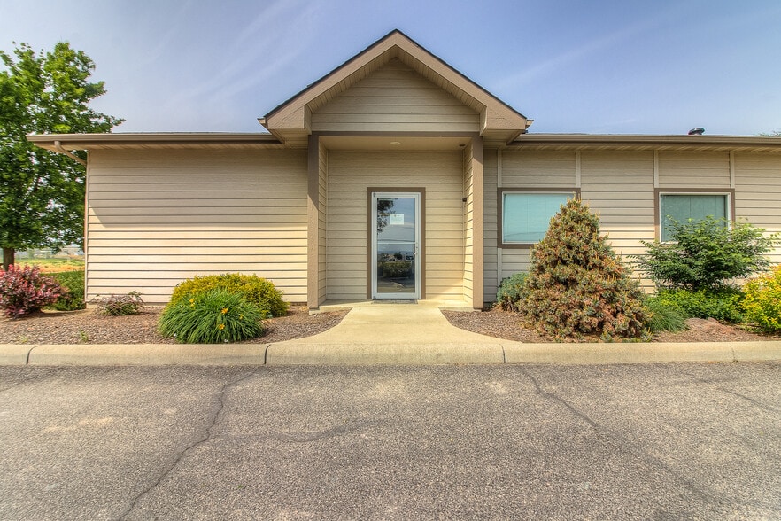 445 Barnard Blvd, Sunnyside, WA for sale - Building Photo - Image 3 of 32