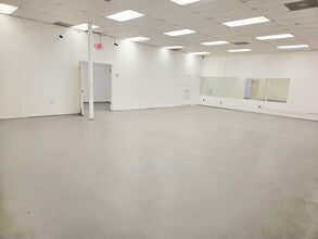 11101 Leopard St, Corpus Christi, TX for lease Building Photo- Image 1 of 2