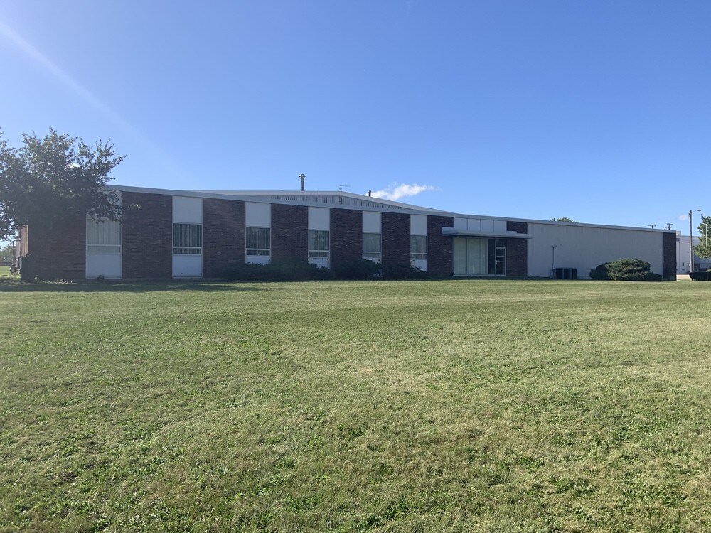 1735 N Bendix Dr, South Bend, IN for sale Building Photo- Image 1 of 1