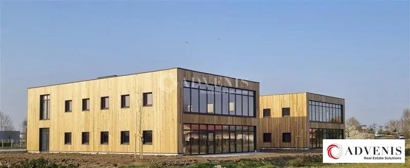 Office in Bailleul for lease - Building Photo - Image 1 of 5