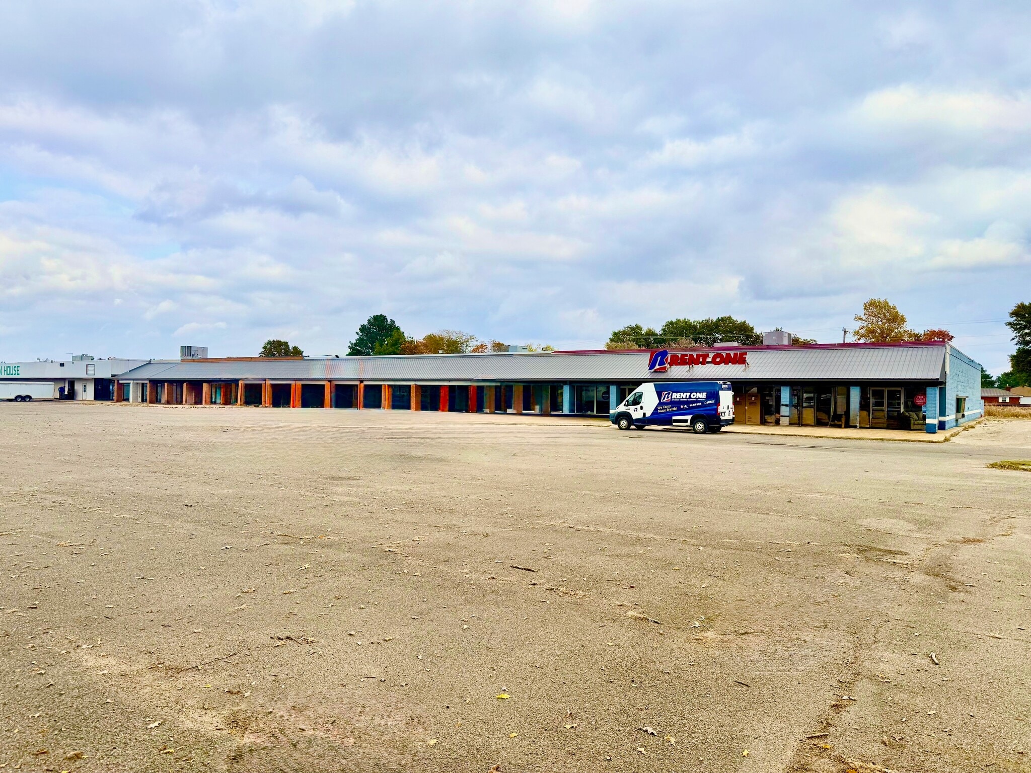 1100 N Douglass St, Malden, MO for sale Primary Photo- Image 1 of 14