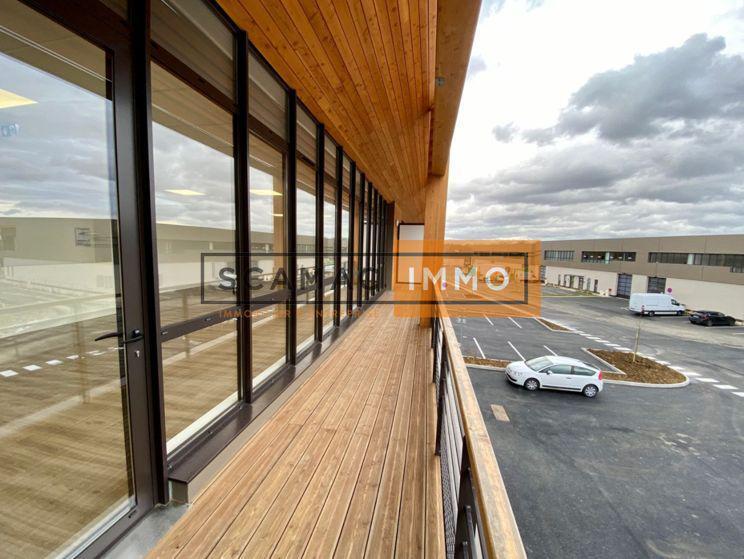 Industrial in Collégien for lease - Building Photo - Image 3 of 4