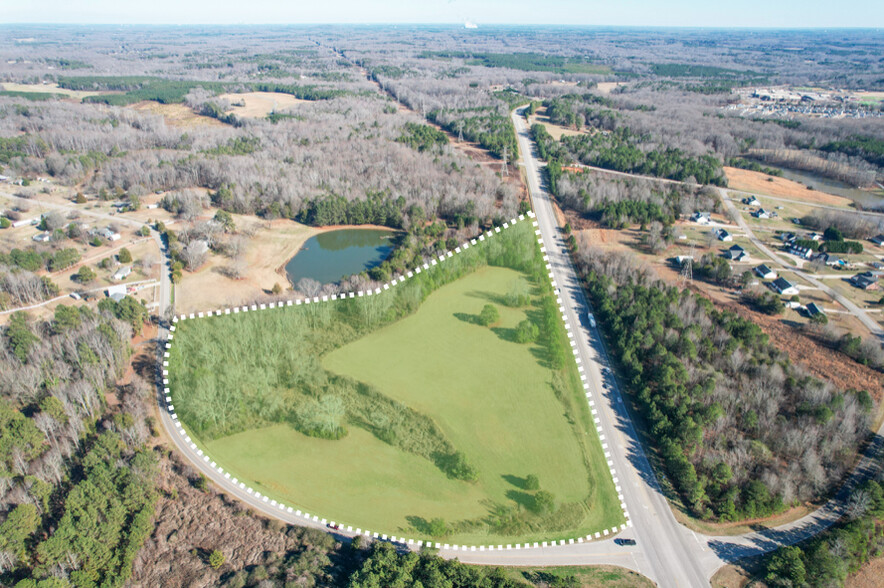 654 W Alexander Love Hwy, York, SC for sale - Building Photo - Image 1 of 9