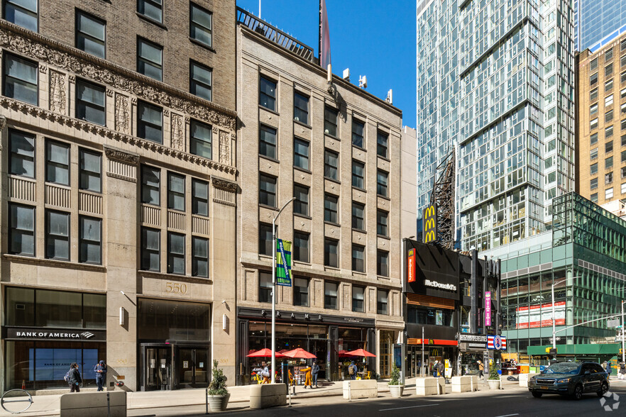 552 Seventh Ave, New York, NY for lease - Building Photo - Image 1 of 18