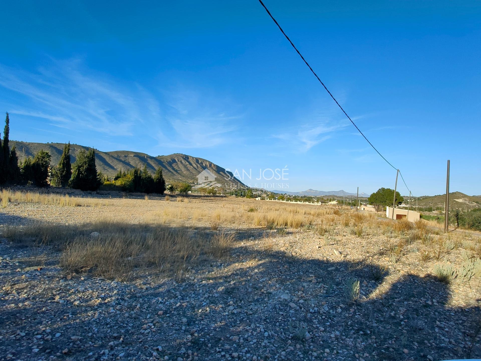 Land in HONDÓN DE LAS NIEVES for sale Building Photo- Image 1 of 7