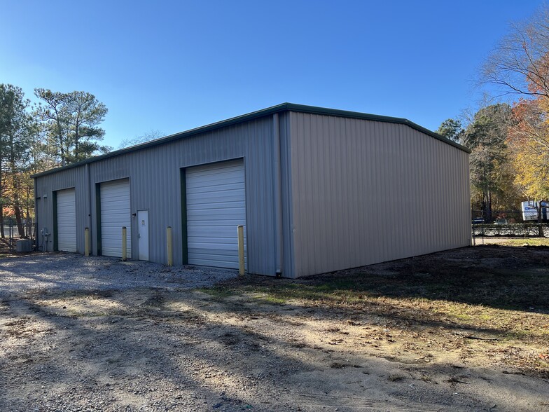 810 Beacon Lake Dr, Raleigh, NC for lease - Building Photo - Image 3 of 7