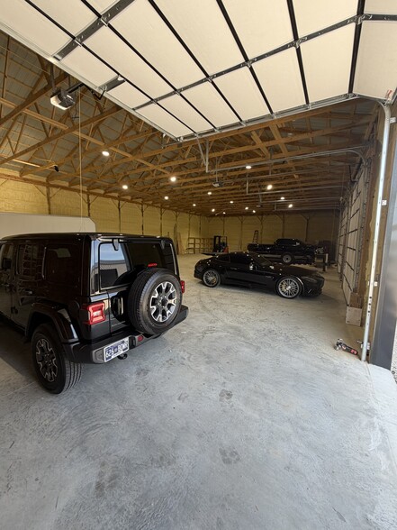 3339 Shun Pike Rd Rd, Madison, IN for lease - Interior Photo - Image 3 of 4