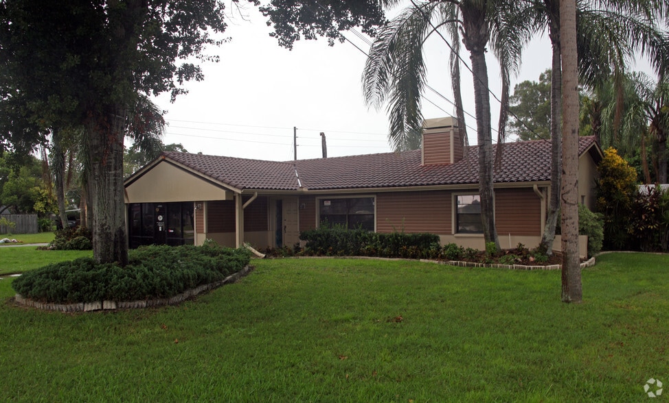 113 Miller Mac Rd, Apollo Beach, FL for sale - Primary Photo - Image 1 of 1