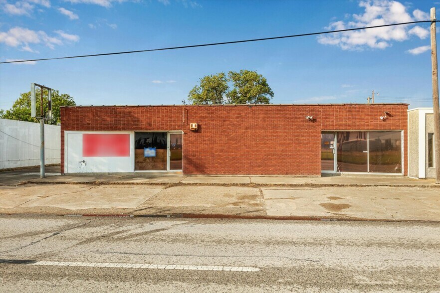 1530 Texas Ave, Texas City, TX for sale - Primary Photo - Image 1 of 1