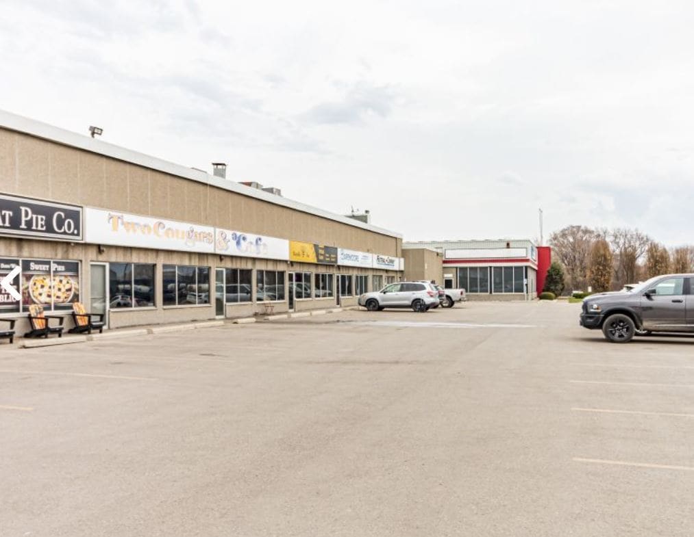 601 Burlington St E, Hamilton, ON for sale Building Photo- Image 1 of 1