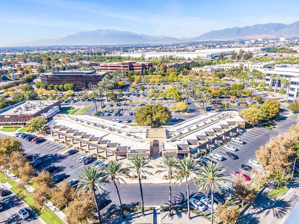 420424 E Hospitality Ln, San Bernardino, CA, 92408 Office/Retail Space For Lease