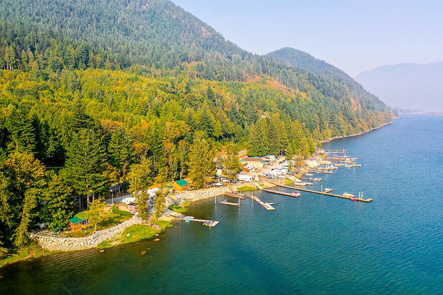 44562 Lougheed Hwy, Agassiz, BC V0M 1A1