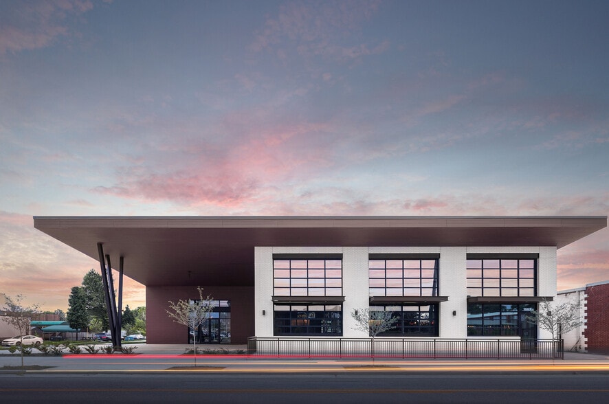 1607 Central Ave, Chattanooga, TN for lease - Building Photo - Image 2 of 19