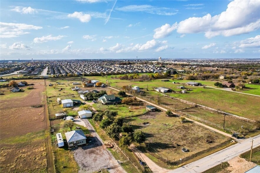 21424 Martin Ln, Pflugerville, TX for sale - Aerial - Image 3 of 17