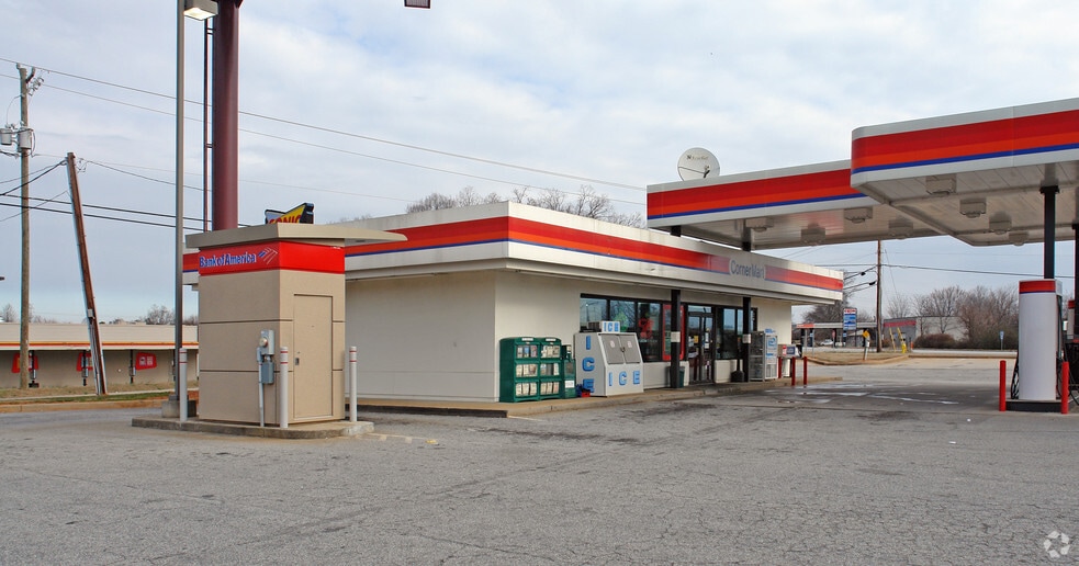 11201 Anderson Rd, Greenville, SC 29611