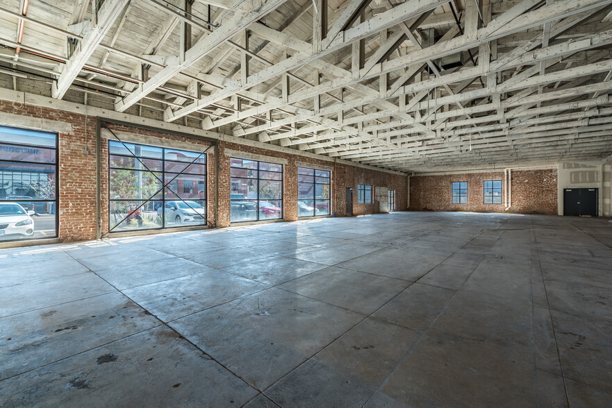 402 S 1st St, Phoenix, AZ for lease - Interior Photo - Image 2 of 5