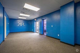 5829 W Sam Houston Pky N, Houston, TX for lease Interior Photo- Image 1 of 9