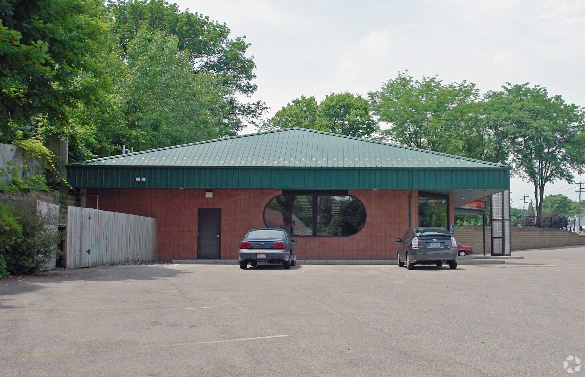 1102 W Main St, Troy, OH 45373 Retail for Lease