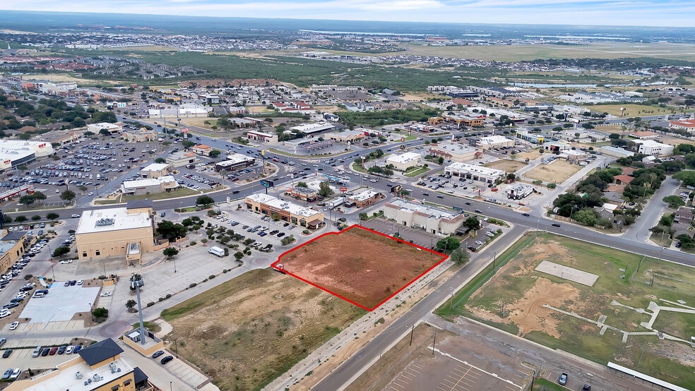 7718 McPherson Rd, Laredo, TX for sale - Aerial - Image 2 of 21
