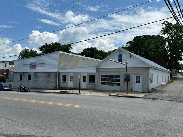 1-5 W Water St, Smithsburg, MD for sale - Building Photo - Image 1 of 1