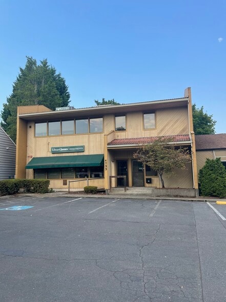 4755 SW Watson Ave, Beaverton, OR for sale - Building Photo - Image 1 of 6